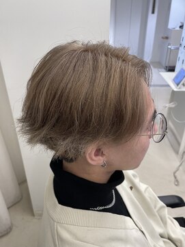 ミルクティーベージュ