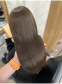 マロンベージュ