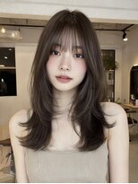 ケシキ 表参道 原宿(kesiki.)&nbsp;ミディアムレイヤー顔周りカットハッシュカットワンホンレイヤー