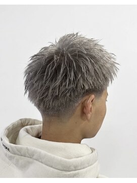 グロウ 博多店(growth) 博多メンズスパイキーショート