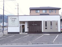 【駐車場完備】お車でのご来店もラクラク！遠方からのアクセスや、雨の日のお出かけにも便利です