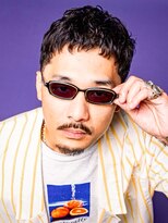 サンディーズバーバーショップ(Sandees) フレンチクロップ/テーパーフェード/アイロンパーマ
