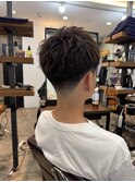テーパーフェードタイトショートスタイル