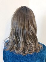 フィエスタ(Fiesta) アイスミルクベージュ