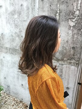 ヘアーディレクションイアス (HAIR DIRECTION eAs) 《eAs》外ハネくびれカール