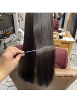 フツーロ 栄(FUTURO)&nbsp;髪質改善　トリートメント　ミネコラ