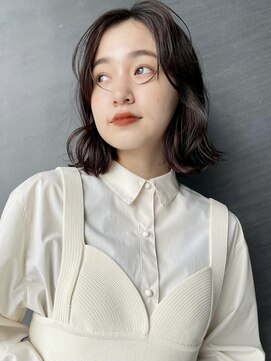 アンガーデン(Une GARDEN) 】パーマ風顔まわり×チョコレートカラー/前髪カット/ハイライト