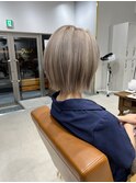 魅力倍増カールセミディシアーカラーダークアッシュショートヘア
