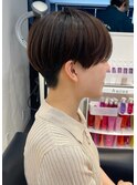 刈り上げショート メンズライク マッシュ カット レイヤー