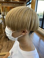 ルッカヘアガーデン バイ ラッシュゴールド(RUCCA HAIR GARDEN by LUSH GOLD)&nbsp;重めマッシュ