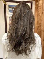 ルイ(ROUIS produced by LUCK 津田沼)&nbsp;ROUIS 津田沼　白髪ぼかし　ハイライト　レイヤー