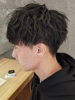 ニアウ 伊勢崎連取店(Niau)&nbsp;ツイストスパイラルパーママッシュメンズパーマ波巻きパーマ