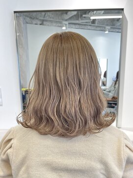 エイト 難波店(EIGHT namba) ミルクティーベージュ