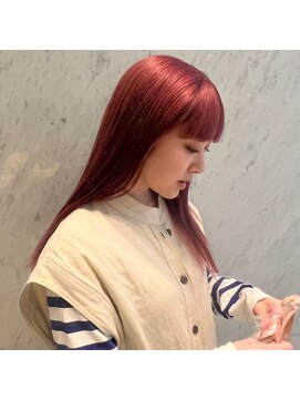 ジーナ 福岡天神(Zina) [Zina福岡天神]髪質改善/ハイトーンカラー/艶髪/ぱっつん前髪