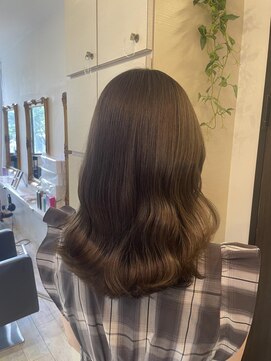 アルーシェ 錦糸町店(Alushe) オリーブグレージュ