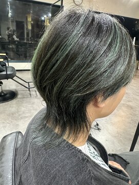 トッカ(tocca) ショートウルフカット