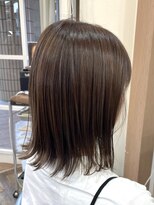 アルターリール(aL ter Rire)&nbsp;黒髪/ボブルフ/ネビージュ/小顔/ワンレン/中村郁未