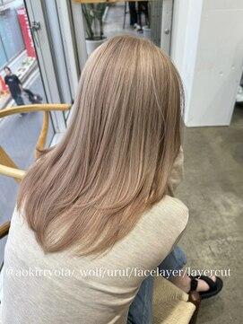 サロウィン 新宿三丁目(SALOWIN) ショコラミルクティーベージュ/レイヤーカット/10代20代/新宿