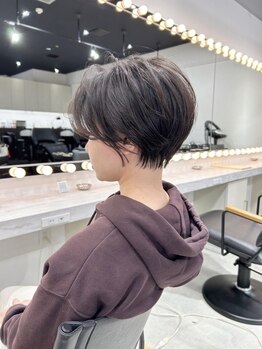 ウェスト(WEST)の写真/丁寧なカウンセリングと施術で自宅でも再現性◎なスタイルをご提案！イメチェンもお任せ下さい♪