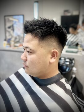 フジヤマバーバーショップ エビス(FUJIYAMA BARBER SHOP ebisu) fade【ebisu】