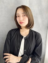 ヘアー シュプール(hair SPUR)&nbsp;重めシルエットのカジュアルボブスタイル