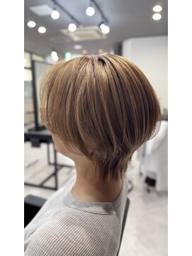 オンワン(On 1s) ハンサムショート