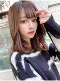 美髪ミディアムストレート寒色系カラー極細ハイライト