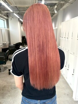 ロイオブジゼル(roi of GiseL) ロング ハイトーン ケアブリーチ ダブルカラー ピンク 10代20代