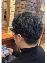 ヘアメイク フレンシア(hair make flencia)&nbsp;爽やかな色気を纏うツーブロックパーマ【274スタイル】