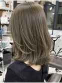 ミディアムレイヤーくびれミディアム オリーブブラウンM20260611