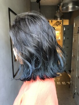 ジーナ(XENA) ブルーアッシュグラデーション