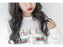 人気のイヤリングカラーとハイライトカラーをシールエクステで★ダメージ無しでイメチェン♪池袋/池袋東口