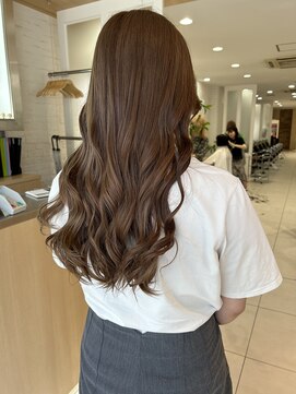 ヴァンカウンシル 金山(VANCOUNCIL kanayama) 柔らかいベージュカラー