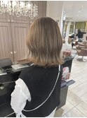 ベージュカラー 韓国 ボブ
