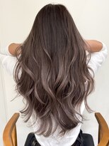 ジル ブラン 福岡(JIL BLAN) 12月6日当日予約可能/大人細めハイライトレイヤーカット/天神