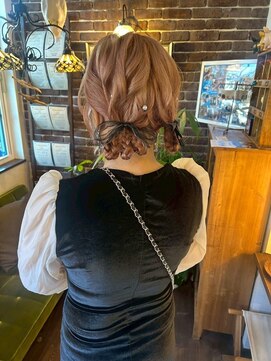 アズグロウヘアー(AS GROW HAIR) アプリコットオレンジロマンティックツインアレンジ