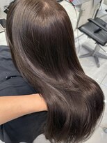 サイン 表参道(SIGN) 赤み消しオリーブカラー透明感カラー髪質改善