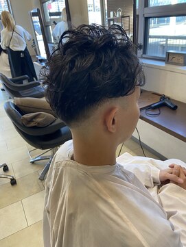 カットフェードパーマ《幕張/幕張本郷/花見川区》