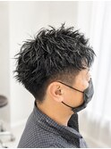 夏のメンズパーマショートスタイル×ピンで作るツイスパ