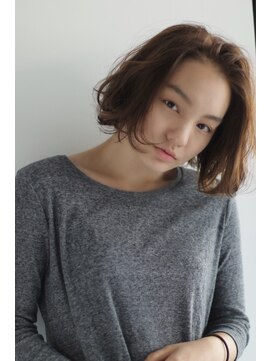 ナタン 自由が丘(NATHAN) 無造作抜け感ロブ 　＊ oi ＊