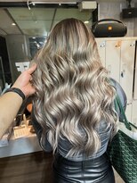 ラフ(LAFF)&nbsp;#黒髪#ボブルフ#ネビージュ#小顔#ワンレン