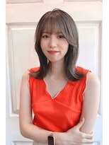 アロマ ヘアー ルーム 新宿3号店(AROMA hair room)&nbsp;グレージュカラーシルキーベージュ外ハネミディ/新宿/新宿三丁目