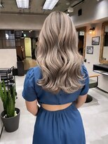 サニー 渋谷(SUNNY)&nbsp;バレイヤージュ、ハイライト、ショコラアッシュ、グレージュ