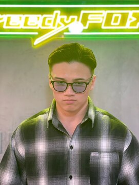 グリーディーフォックス 代々木(Greedy FOX) 波巻き/ハイライト/マッシュパーマ/ウルフ[シェービング]