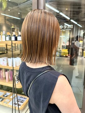 ミィ 表参道(mee.) 前髪/アンブレラカラー/こなれミディ/イメチェン/ぱっつんボブ