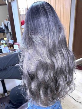 ブレイズヘアー(BLAZEhair) 【透明感バツグン】ホワイトシャドールーツ×ブリーチ2回