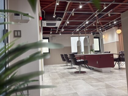 アグ ヘアー ラック 高坂駅前店(Agu hair luck)の写真