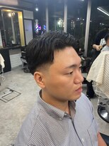 フランクスバーバーリザーブ 人形町店(FRANK’S BARBER RESERVE) テーパーフェードS