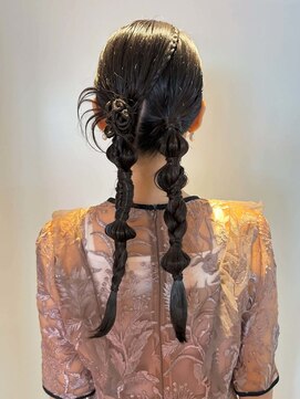 シークエストアンドシプラス(C/QUEST&C-plus) お呼ばれ ヘアセット タイト 編み下ろし 辻堂