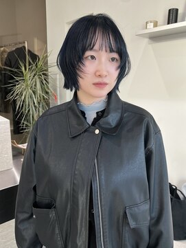 ステン(sten) 韓国ボブレイヤー×ネイビーカラー